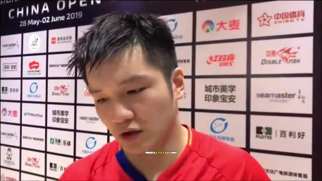 马龙强势压制王楚钦晋级决赛