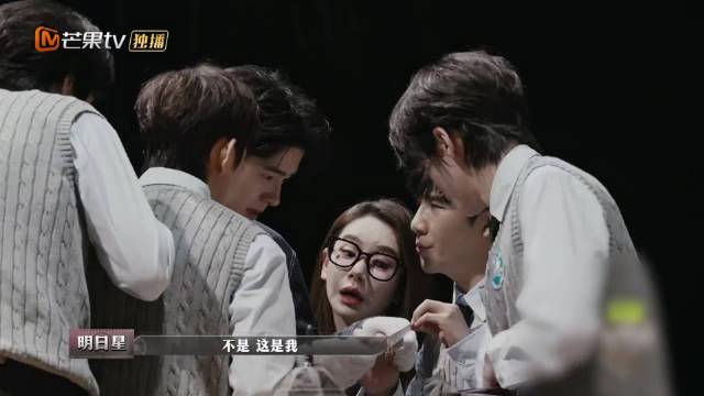 何炅被误解为凶手怒摔照片放狠话