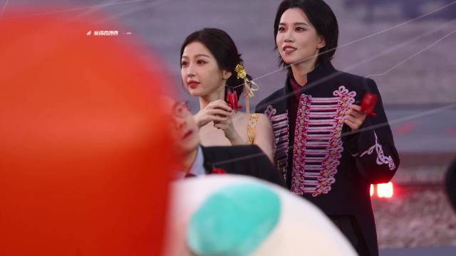 虞书欣陆柯燃婧妹友谊长存,站姐团建暗号引关注