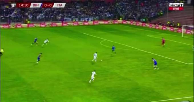 基恩进球！意大利1比0领先波黑！帅！