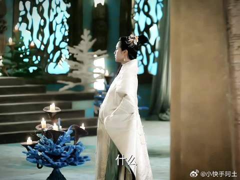 桑籍：我上去就是一脚