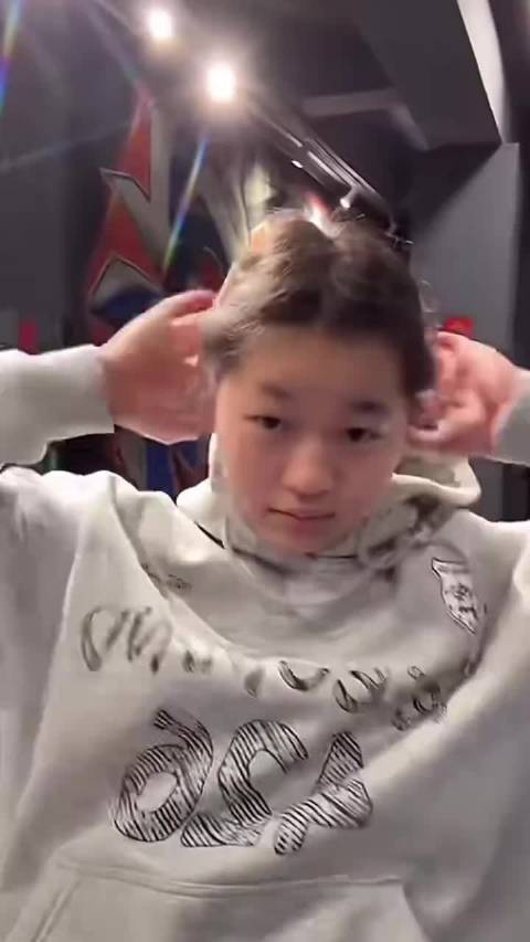 全红婵直播街舞遭质疑，世界冠军回应爱好与训练平衡