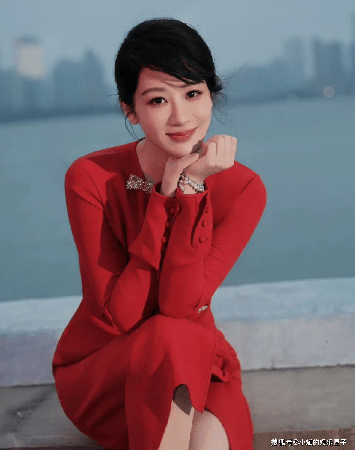 杨紫\"剧抛脸\"再掀热潮，新剧造型引爆期待值