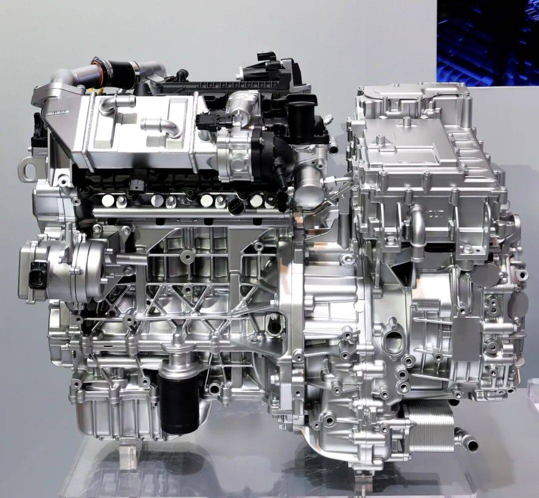 赛力斯获2025年度十佳新能源动力系统桂冠