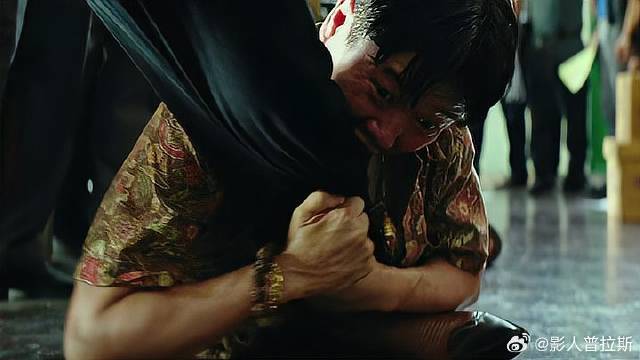 肖央陈赫争抢报告，下秒上演极限操作，笑的肚子疼