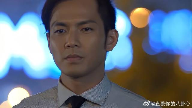 何以琛饭局撒狗粮，才分开就想默笙，新婚夫妻真腻歪
