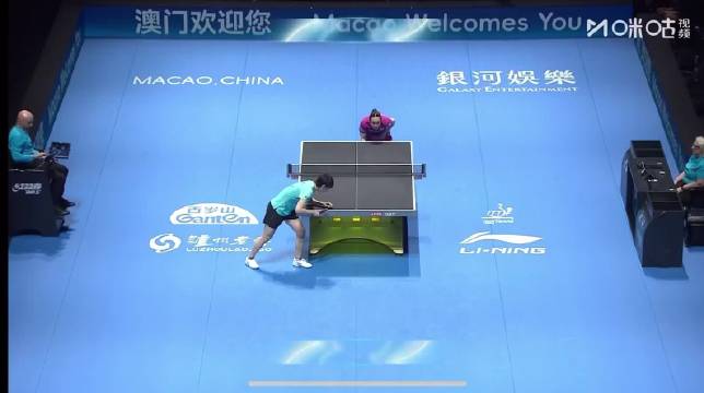 曾经也是怜爱过曼昱的觉得运动员都不容易而且她确实长相很苦