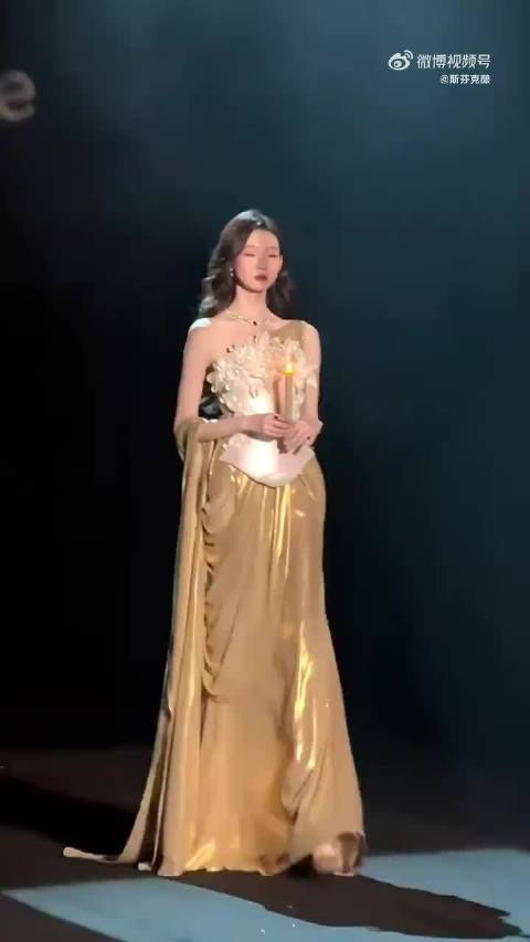 张艺凡怎么变这么漂亮？