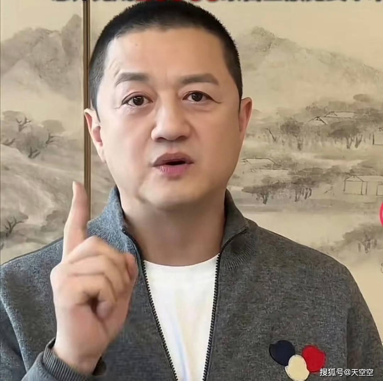陈光标喊话李亚鹏：给个卡号，两天内转超1300万救嫣然医院！