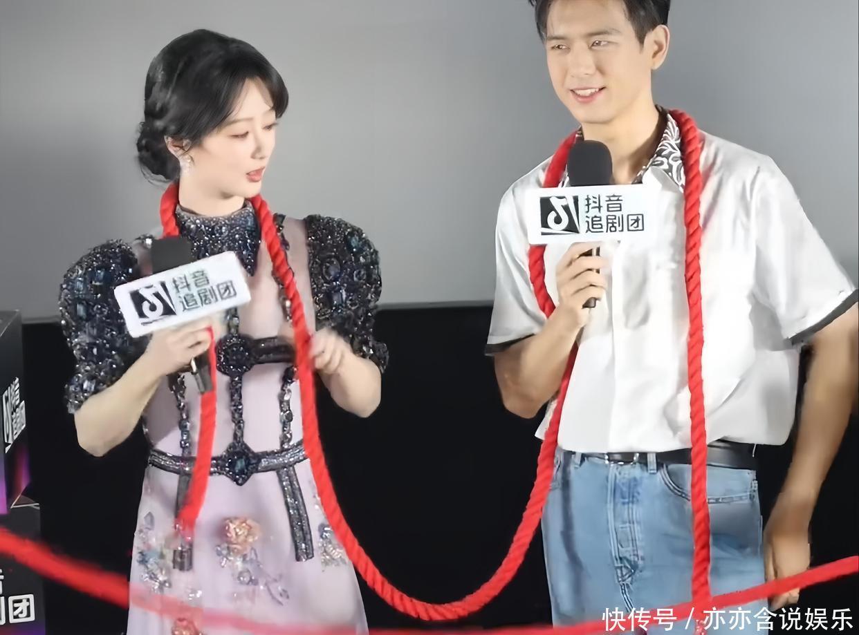 锦绣芳华追剧团:杨紫李现称工业糖精管够，牵手拥抱比心等都有 - 360娱乐