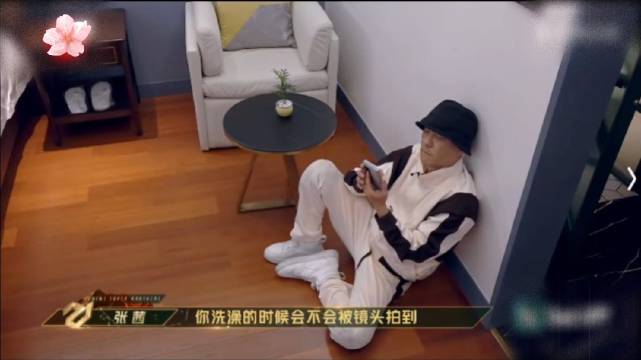 张卫健张茜相恋25年恩爱如初，两度流产仍携手共度