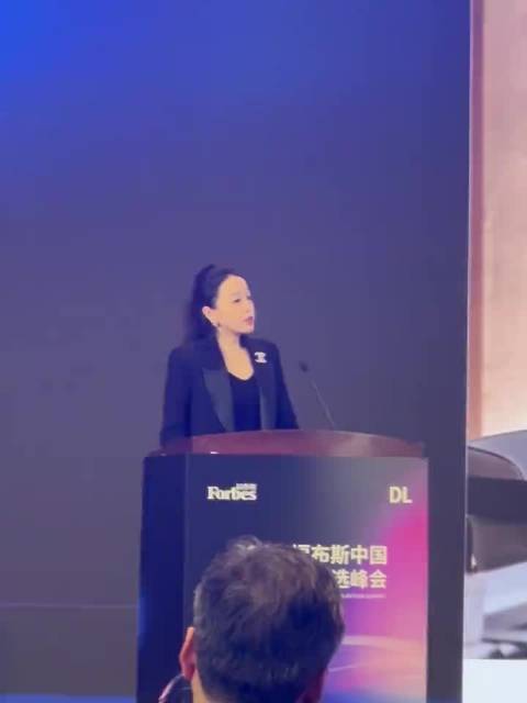 其实主要还是她为人处世，格局在那，做销售就是做人