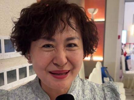 陈艺文赛场夺金，中山父母热泪迎女凯旋