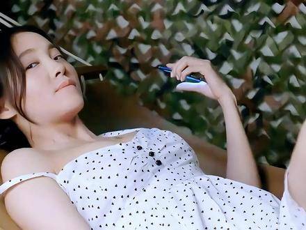 为艺术倾注心血的女星——周楚濋