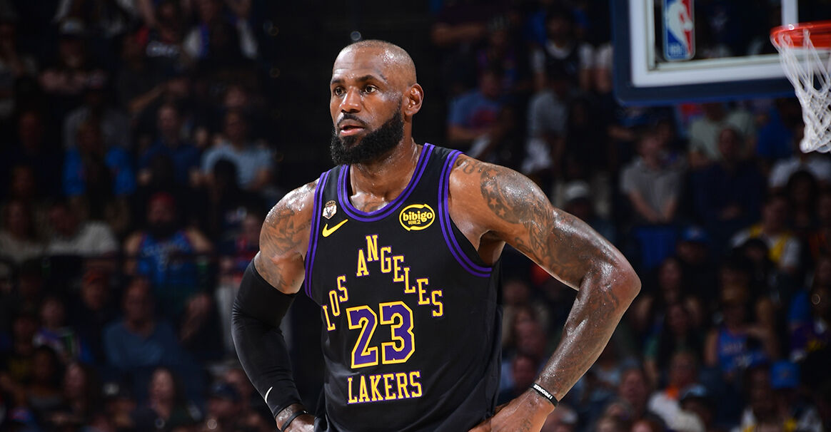 NBA今日里程碑：詹姆斯-37+43分大败生涯罕见！湖人输43分队史第7