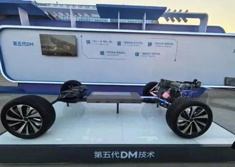 比亚迪DM-i 6.0将至，AI赋能重构插混技术新高度