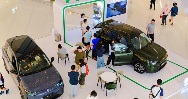 国内重返五万、海外领跑夺魁：零跑一季度双冠破局