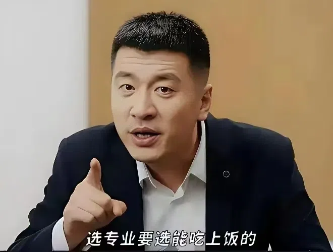 张雪机车夺冠，《四海2》有了现实剧本，韩寒拍出来50亿票房稳了
