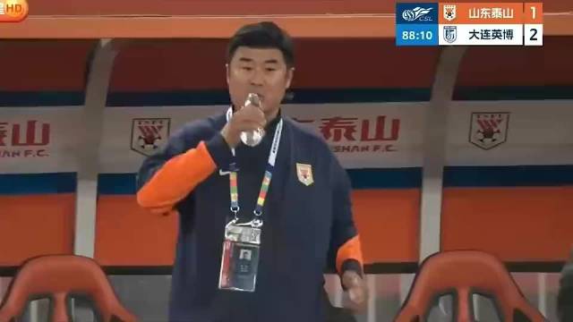 泰山两连败球迷质疑声起：韩鹏到底什么水平？