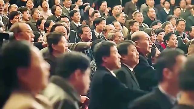 价值1个亿的佛头，被男人打碎，里面暗藏玄机