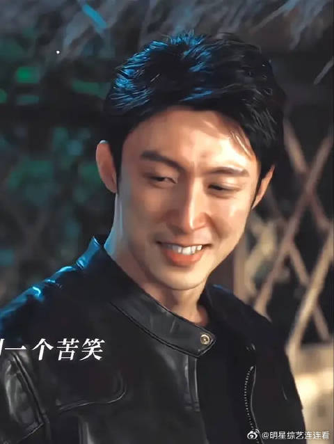 看的好心疼 黄sir这段演技绝了！一句台词也没有，但感觉把话都说了