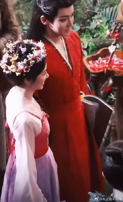 谭松韵的逍遥戏里大婚来啦