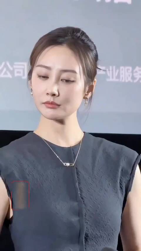 李纯从舞者到演员的蜕变之路，自律与精准塑造实力派形象