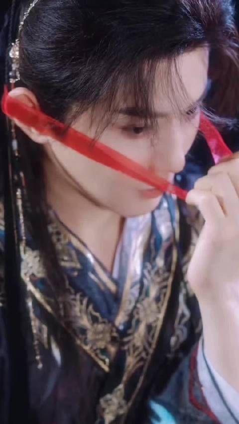 郝熠然古装世子造型今日限时返场