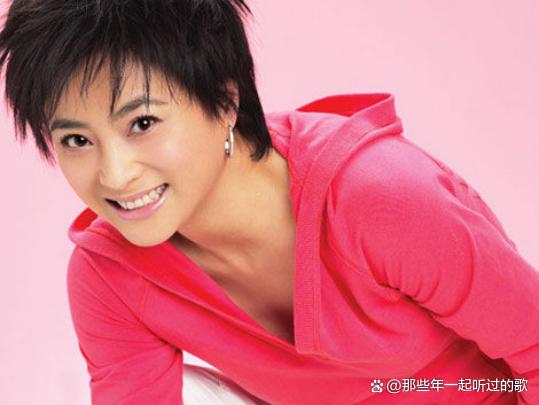 华语乐坛“百家姓”：歌坛李氏，群星齐齐现，教父最耀眼