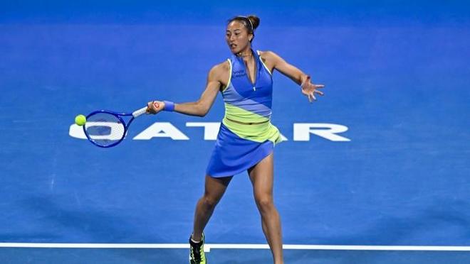 郑钦文因病退出WTA迪拜站