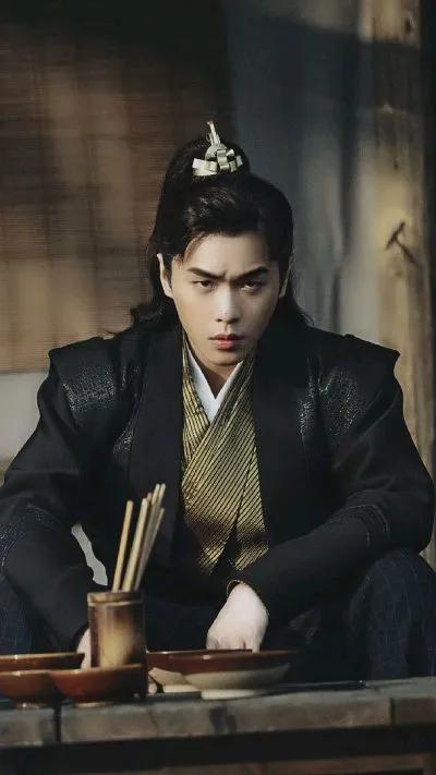 《庆余年》:大皇子与范闲信任建立的奇妙过程