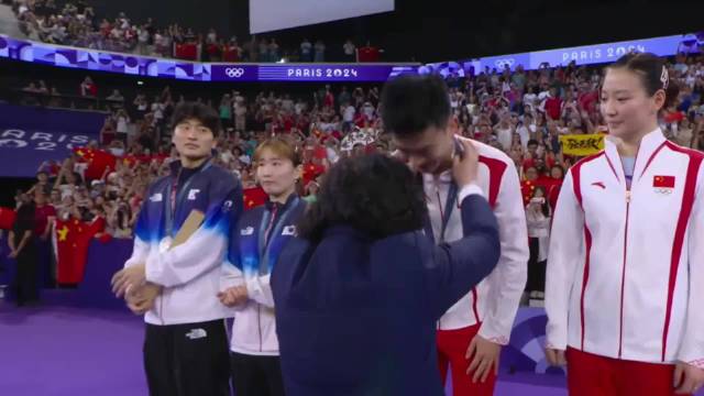 雅思组合郑思维黄雅琼退役，羽坛传奇落幕