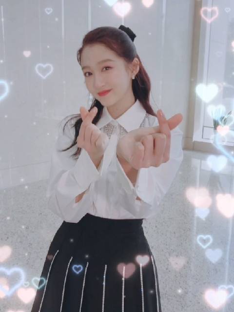 关晓彤新剧梅花红桃上线,饰演左双桃引期待