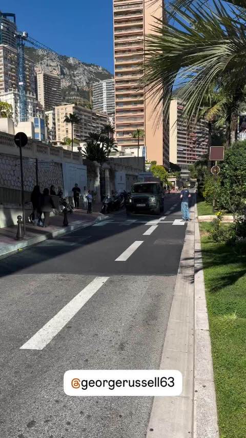 今日份George摩纳哥遛弯，换开大G spotcrissmonaco