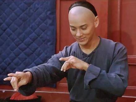 莫少聪三度被嘎坤点名，香港银幕公公鼻祖