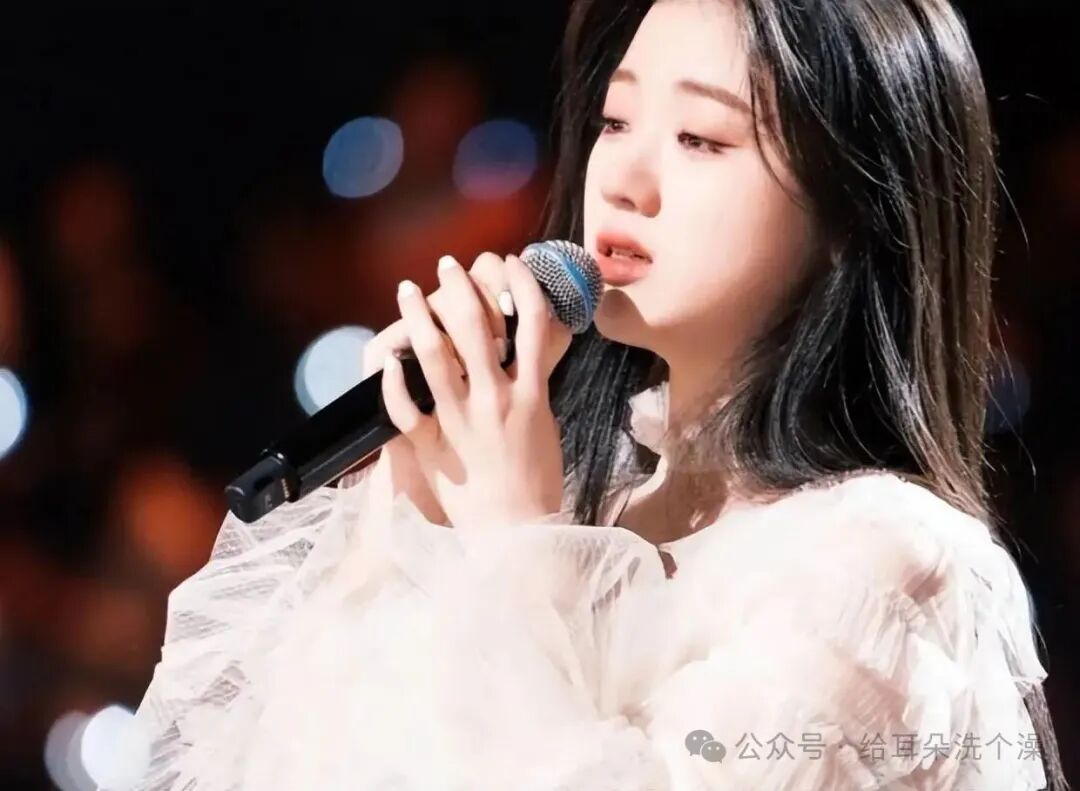 华语金曲|单依纯《珠玉》|如此空灵的声线,是否可比肩王菲?