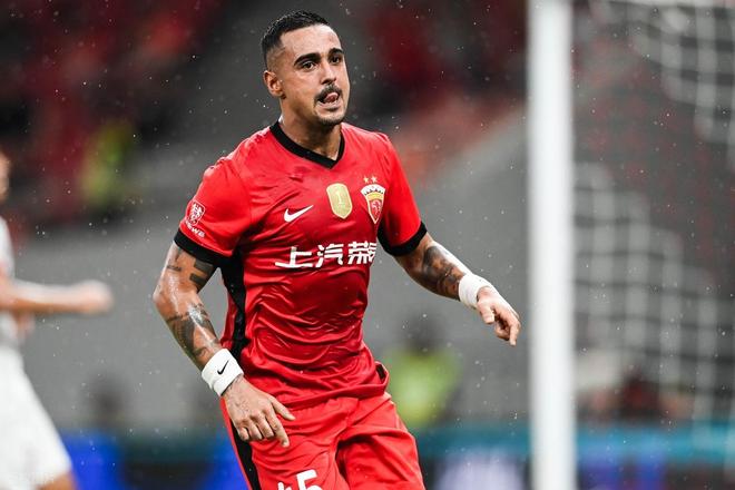 上海海港4-2云南玉昆，赛后评分：上海海港26号排第一