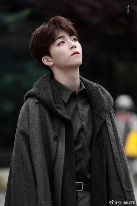 陈立农未来的发展方向是什么，会更侧重于音乐还是影视？
