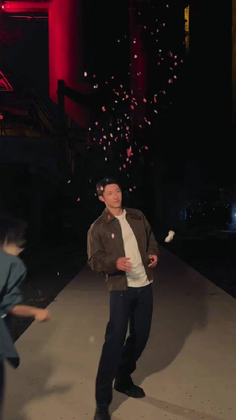 黄景瑜岁月有情时 黄景瑜张小满 第一次吻你 是用我的眼睛
