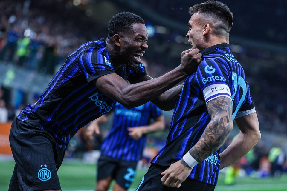 国米5-2罗马!终结意甲3轮不胜9分领跑 8500万神锋复出首战双响_新闻