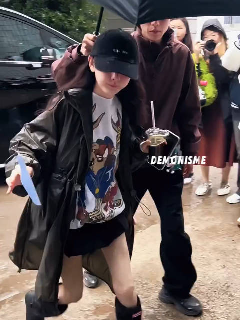 又一次对宋祖儿的脸到底有多小有了实感
