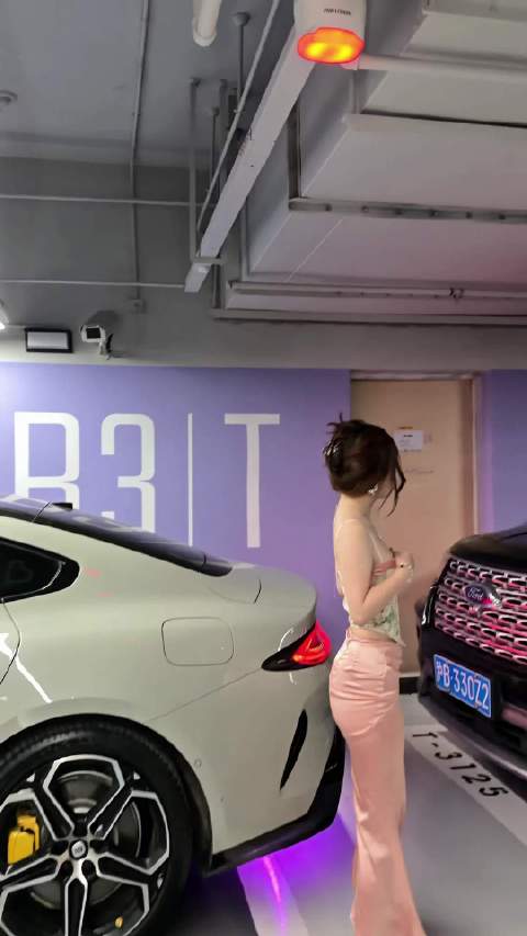 让你沦陷的 从来只有感觉新一代su7