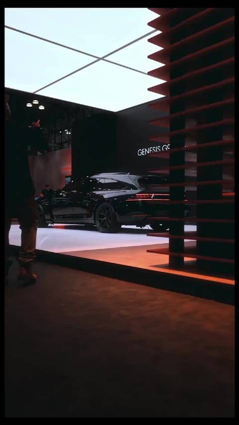 捷尼赛思G90 WINGBACK融合豪华优雅与性能