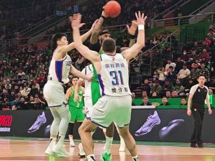 大莫马不停蹄：搞怪、突袭、拦截、制胜——一气呵成！