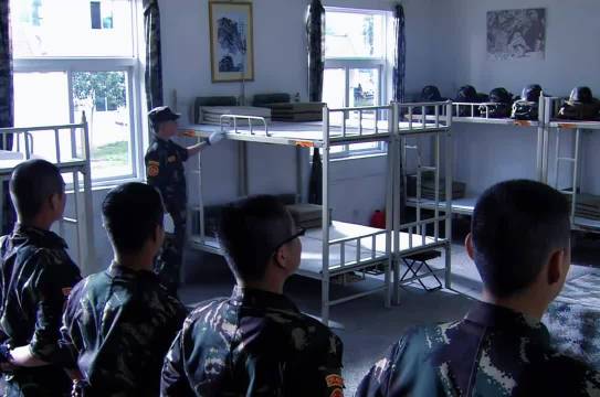 教导员：这明明是耶——《我是特种兵之利刃出鞘》吴京