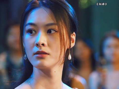 女孩子在外一定要擦亮眼睛，天上不会掉馅饼因为一个片段看了整部电影