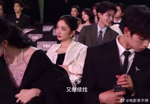这段笑的我肚肚疼