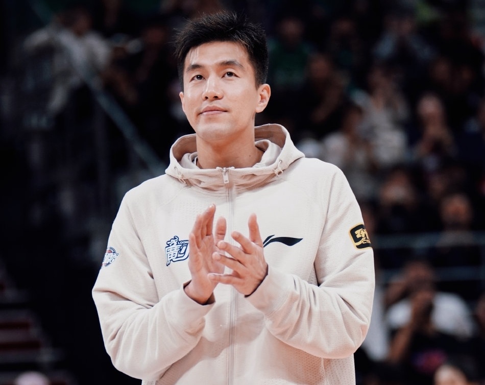 32岁郭艾伦怒斥：我没上过学？咋看懂你打的字？ 把我写得像傻子