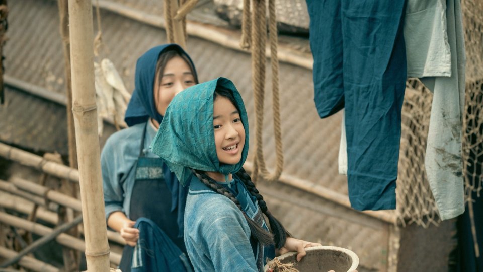 《风与潮》藏着一个星二代，长得很灵动，演技也不错，父亲是知名演员