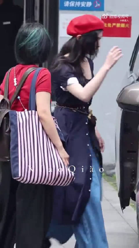 路透好甜！陈哲远张婧仪 Hi6 上班，默契值拉满